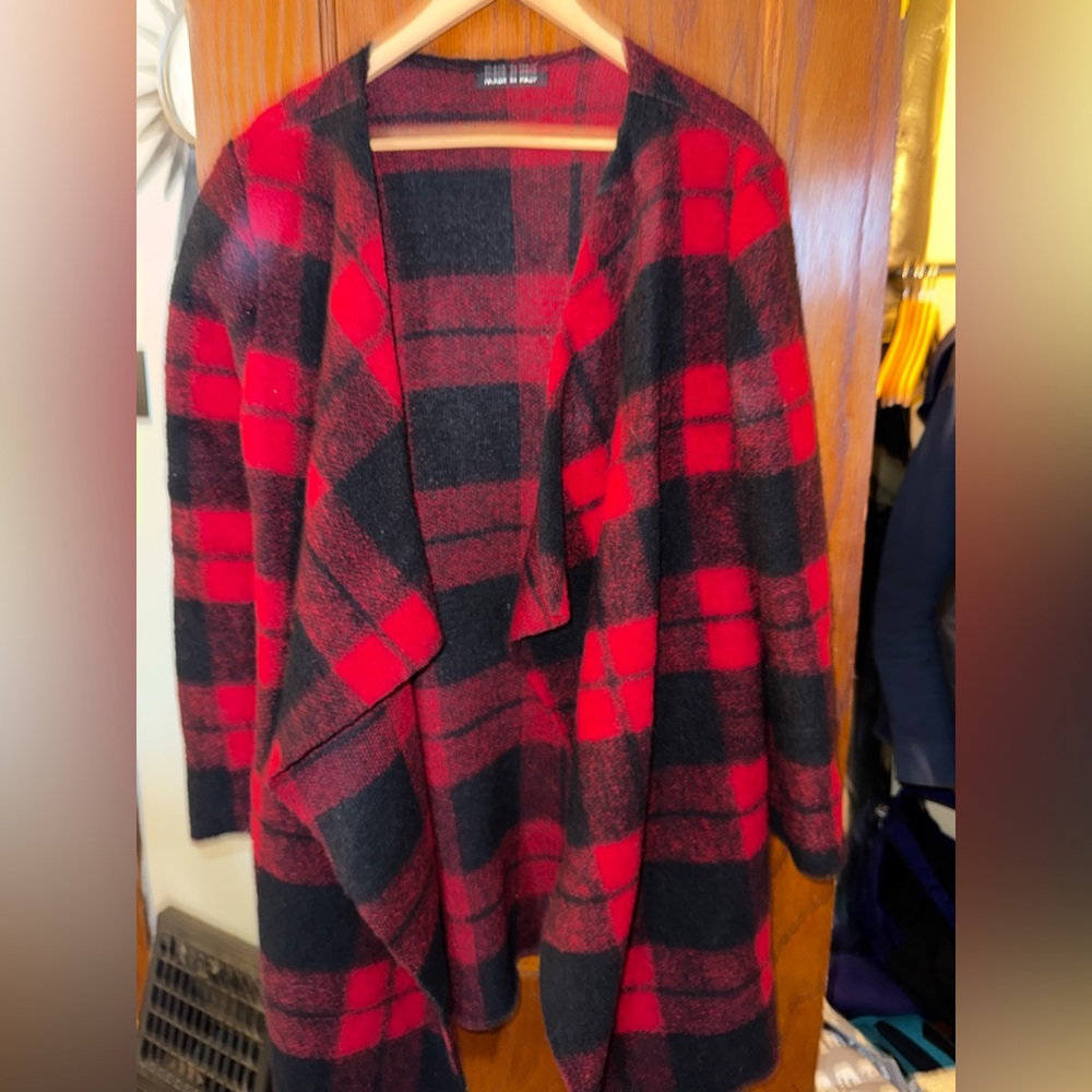 Cozy Red and Black Plaid Women's Wool Cardigan